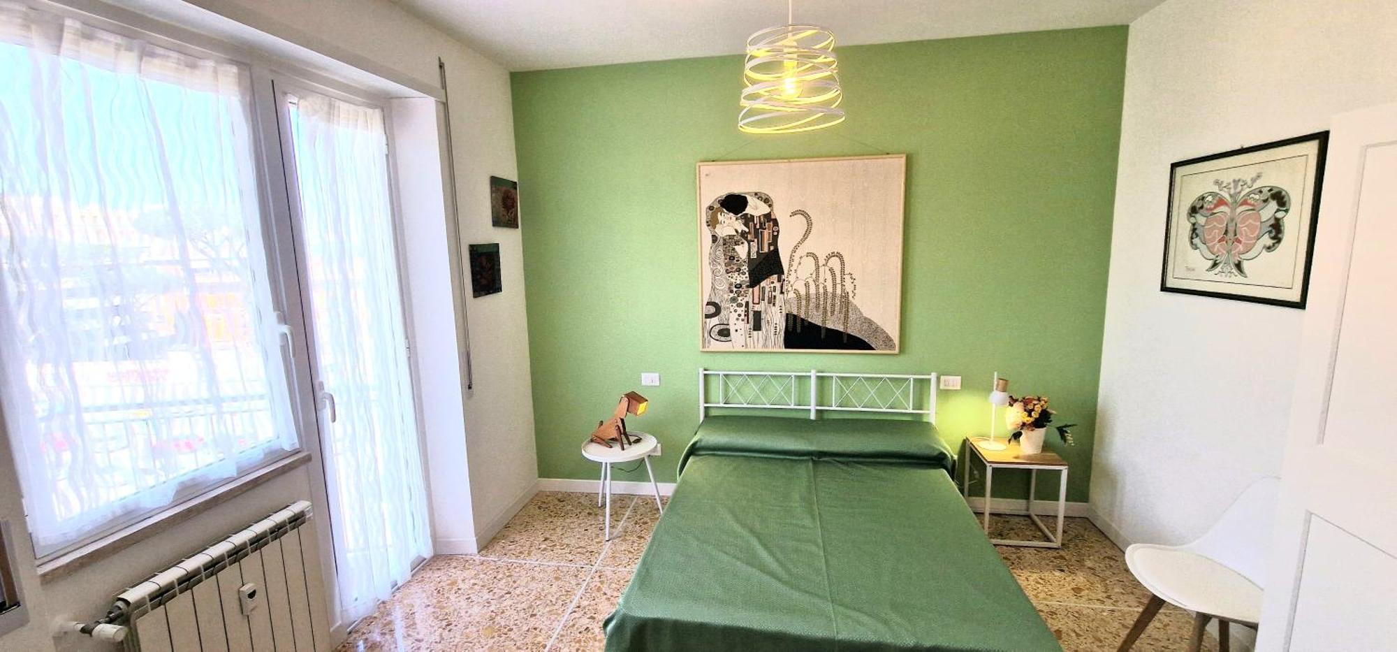 Cecilia House Pensión *